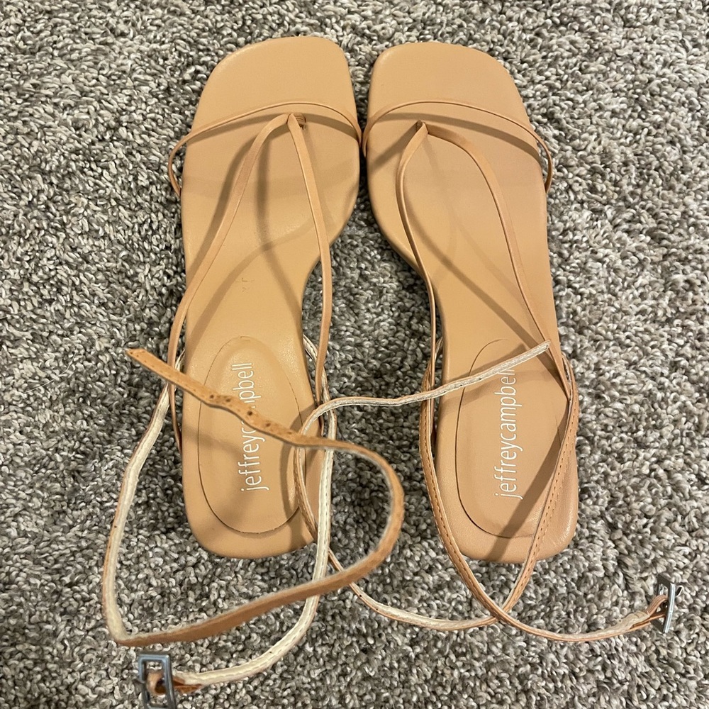 Jeffrey Campbell Tan fluxx Kitten Heels